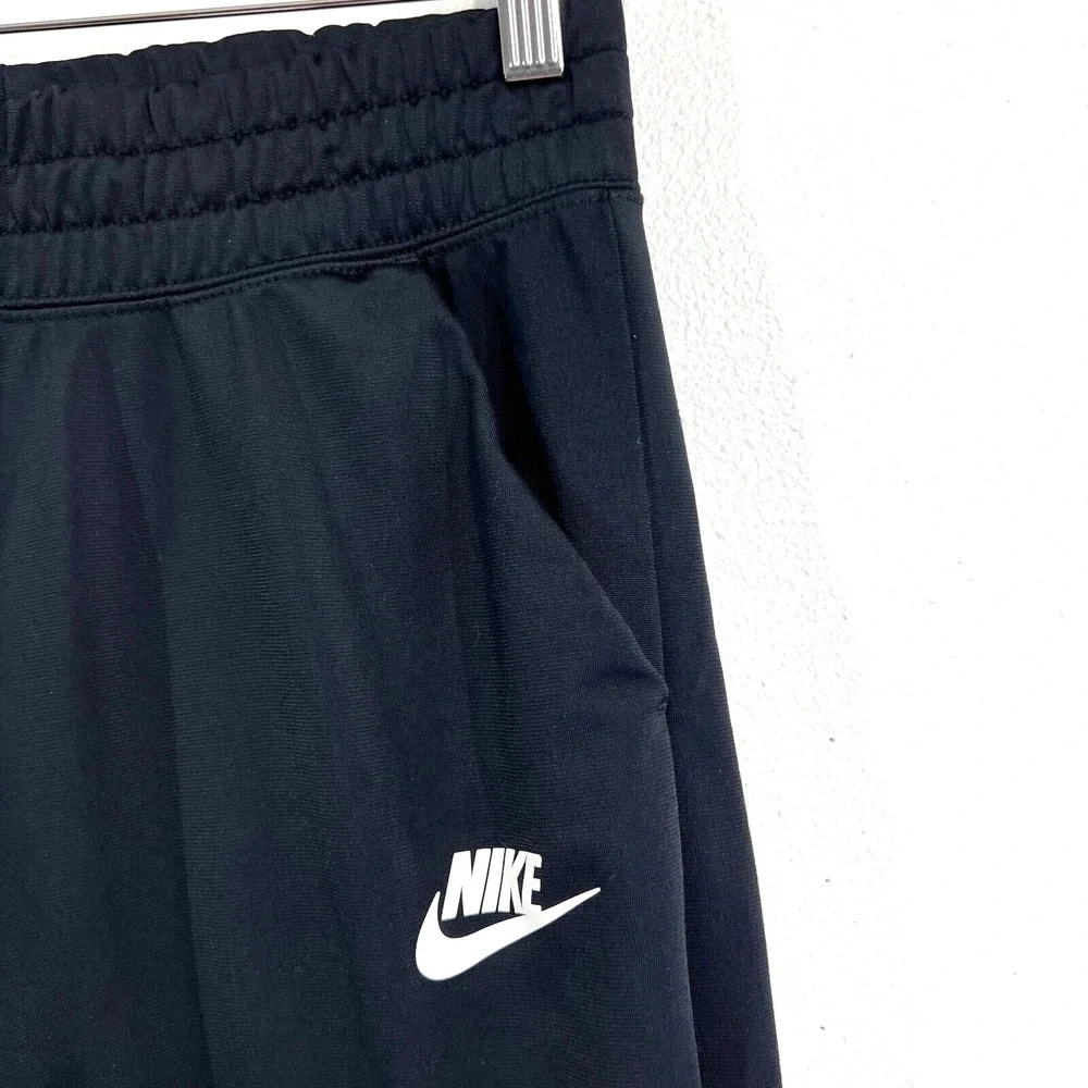 Nike jogger womens